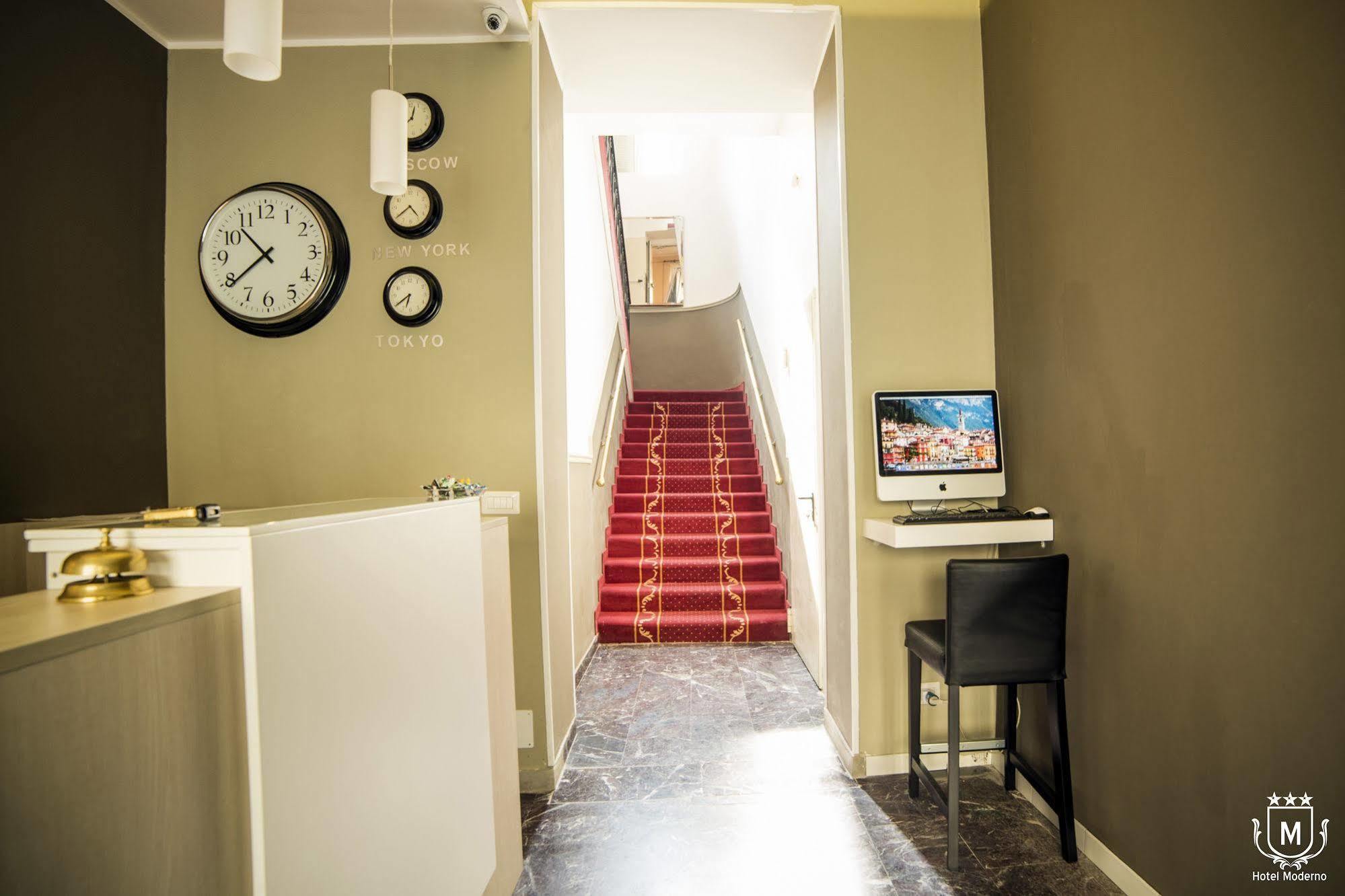 Hotel Moderno Lecco Exteriör bild