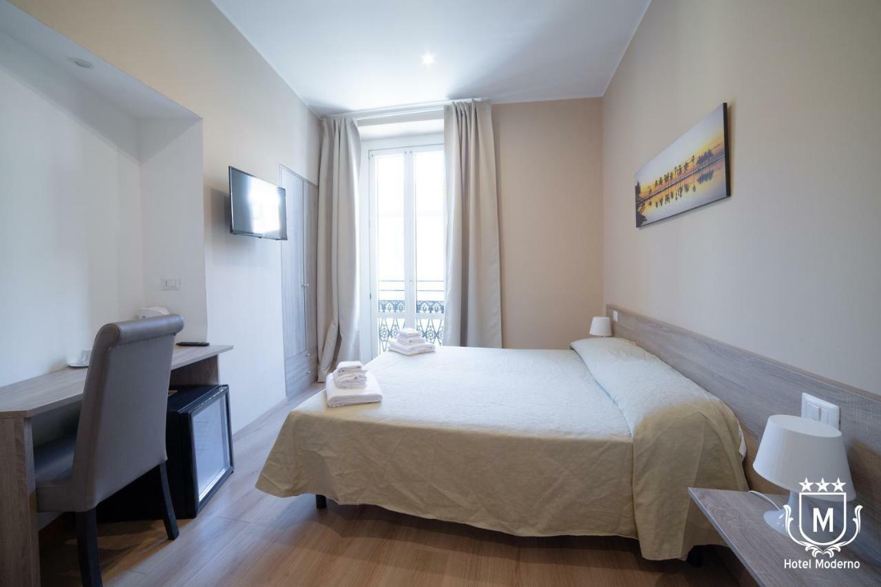Hotel Moderno Lecco Exteriör bild